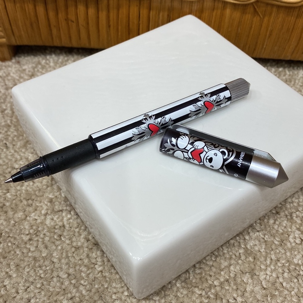 New Online College Rollerball Pen Heart Bear Design with Standard Ink Refill  !